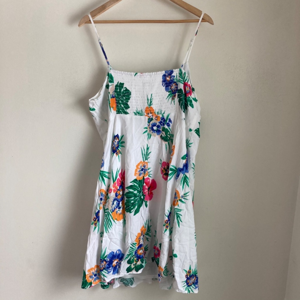 New Old Navy floral dress - Picture 3 of 7
